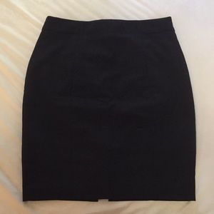 H&M black pencil skirt